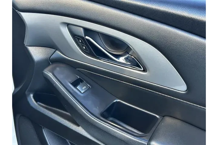 $16899 : Chevrolet Traverse 2020 LS 4 image 8