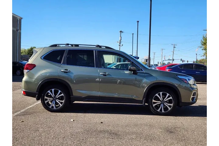 $18752 : 2020 Forester Limited image 10