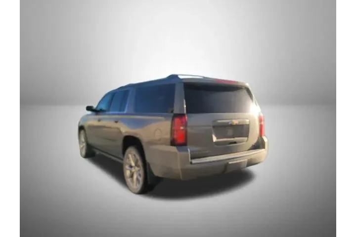 $39866 : Chevrolet Suburban 2019 4x4 image 3