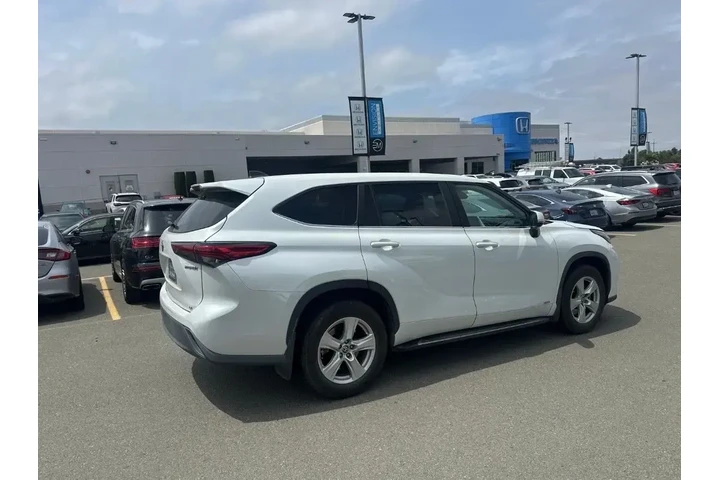 $36998 : Toyota Highlander Hybrid 202 image 3