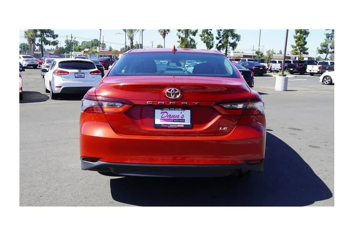$24984 : 2023 Camry LE image 7