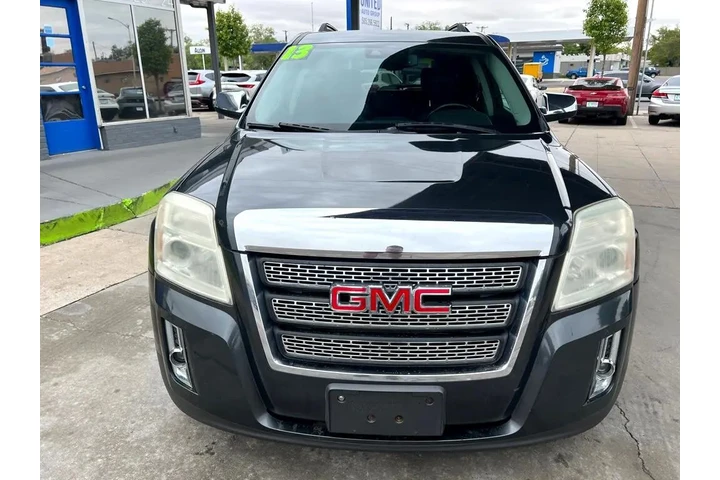 2013 GMC Terrain SLT2 AWD image 2