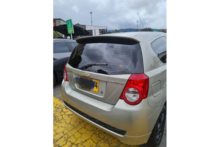 $30000000 : vendo aveo GTI image 3