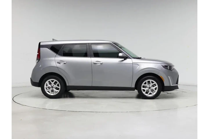 $18998 : Kia Soul 2024 LX 4dr Crossov image 7