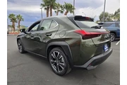 $23991 : Lexus UX 200 2019 4dr Crosso thumbnail