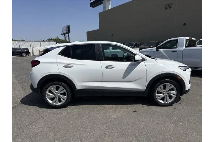 $19500 : Buick Encore GX 2025 Preferr image 2