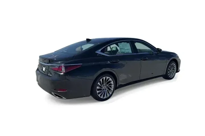 $39588 : Lexus ES 350 2024 Luxury 4dr image 8
