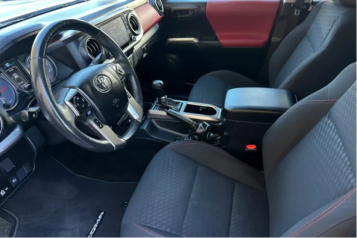 $34900 : Toyota Tacoma 2022 4x4 TRD O image 9