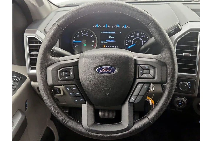 $30998 : Ford F-150 2016 4x4 XLT 4dr image 10