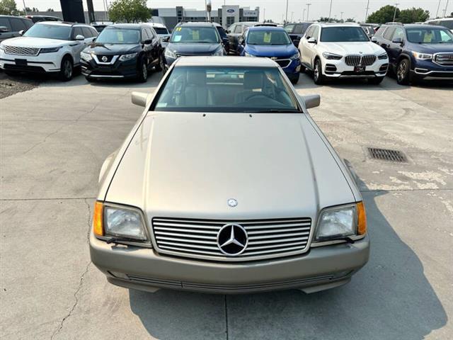 $8957 : 1992 Mercedes-Benz 300-Class image 5