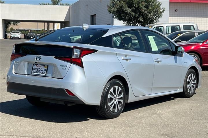 $26998 : Prius XLE AWD-e image 5