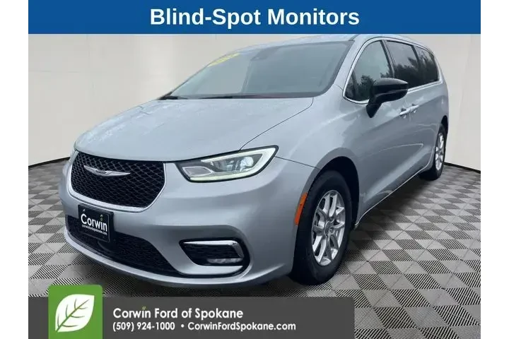$28989 : Chrysler Pacifica 2024 Touri image 5