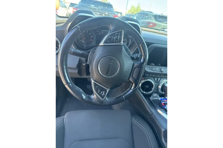 $39200 : Chevrolet Camaro 2023 LT1 2d image 10