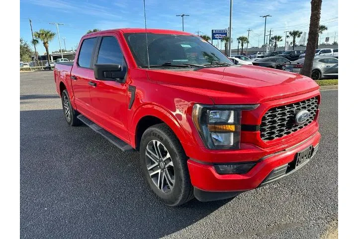 $35618 : Ford F-150 2023 4x2 XL 4dr S image 8