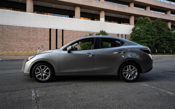 $13550 : 2016 SCION IA image 7