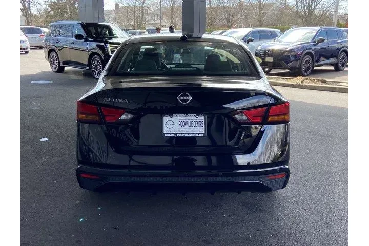 $16487 : Nissan Altima 2025 2.5 SV 4d image 6