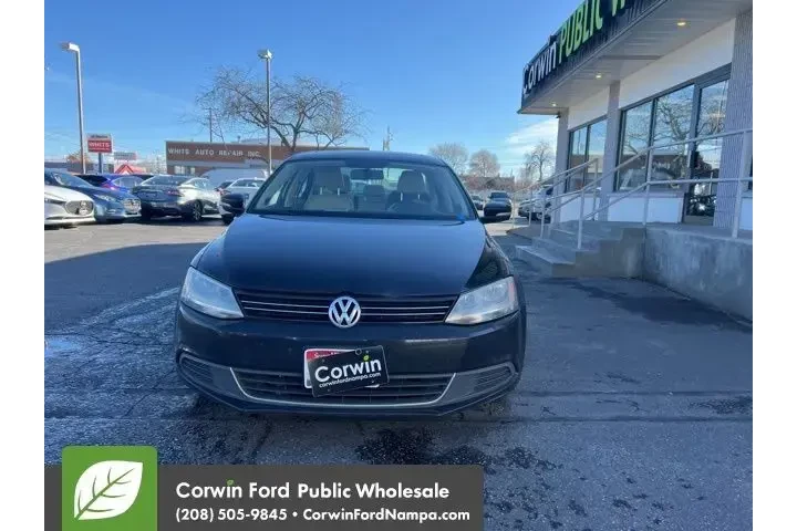 $6980 : Volkswagen Jetta 2013 TDI 4d image 3
