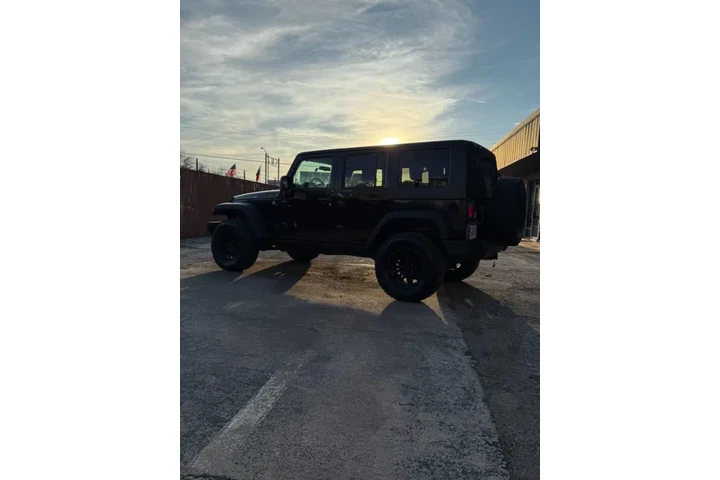 $11995 : 2008 Wrangler Unlimited Rubic image 6