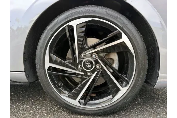 $22999 : Hyundai ELANTRA 2023 N Line image 6