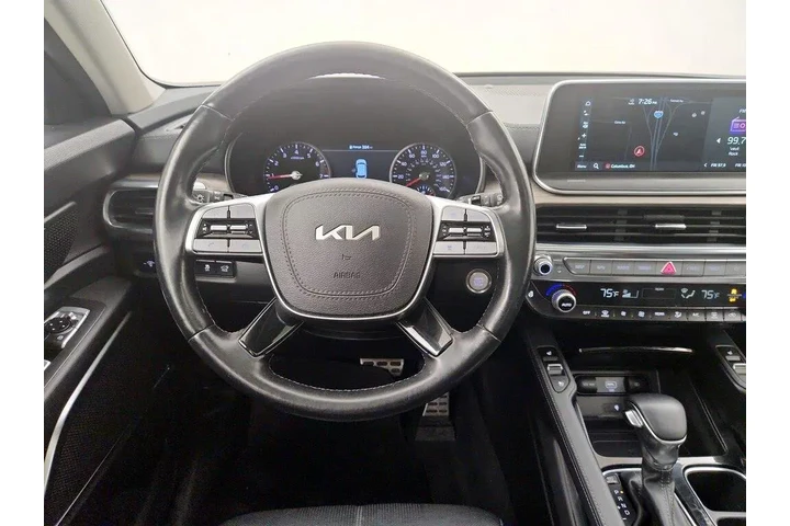 $27998 : Kia Telluride 2022 AWD SX 4d image 10