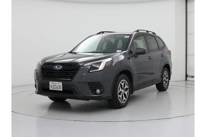 $28998 : Subaru Forester 2023 AWD Pre image 4