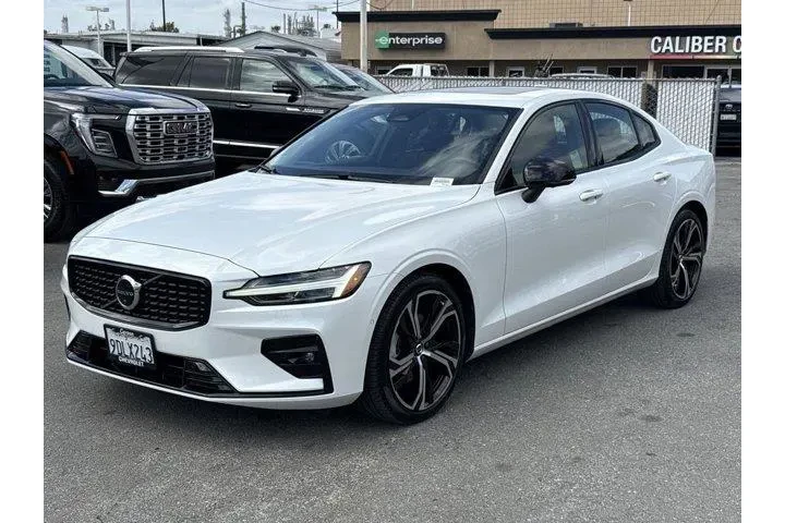 $28000 : Volvo S60 2023 AWD B5 Plus D image 7