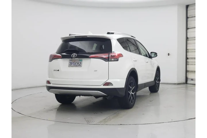 $22998 : Toyota RAV4 2016 SE 4dr SUV image 8