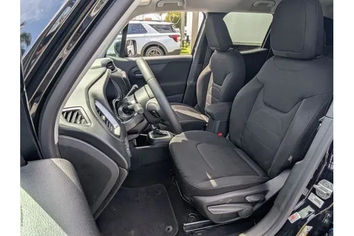 $13197 : Jeep Renegade 2019 Latitude image 8