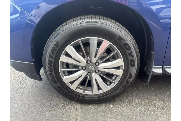 $13995 : Nissan Pathfinder 2020 4x4 S image 10