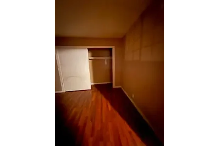 RIALTO/ 92376 RENTO APTO. image 1