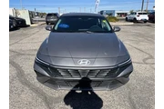 $22205 : Hyundai ELANTRA 2024 SEL 4dr thumbnail