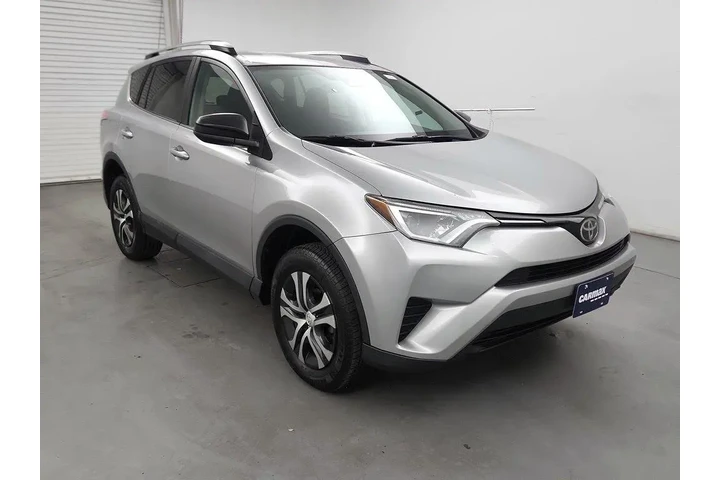 $17998 : Toyota RAV4 2018 LE 4dr SUV image 1