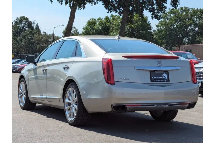 $12974 : 2014 XTS Premium Collection image 9