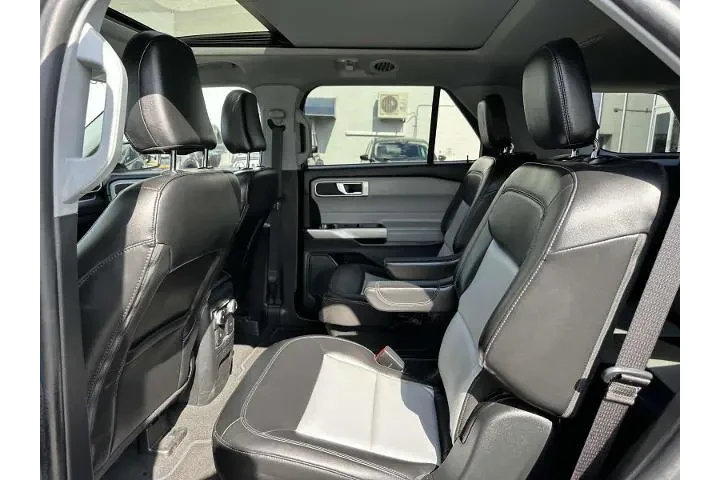 $25944 : Ford Explorer 2022 AWD XLT 4 image 10