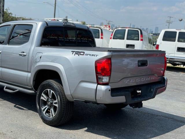 $27486 : 2016 Tacoma TRD Sport image 5