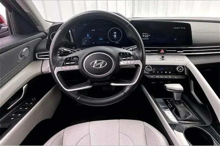 $20990 : Hyundai ELANTRA 2023 Limited image 5