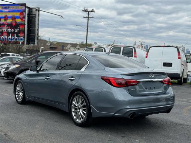 $19998 : 2019 Q50 3.0T Luxe image 10