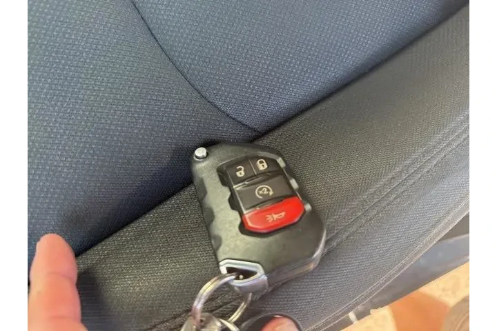 $26000 : Jeep Gladiator 2020 4x4 Spor image 8