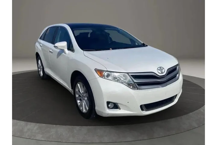 $10900 : 2014 Venza LE image 10