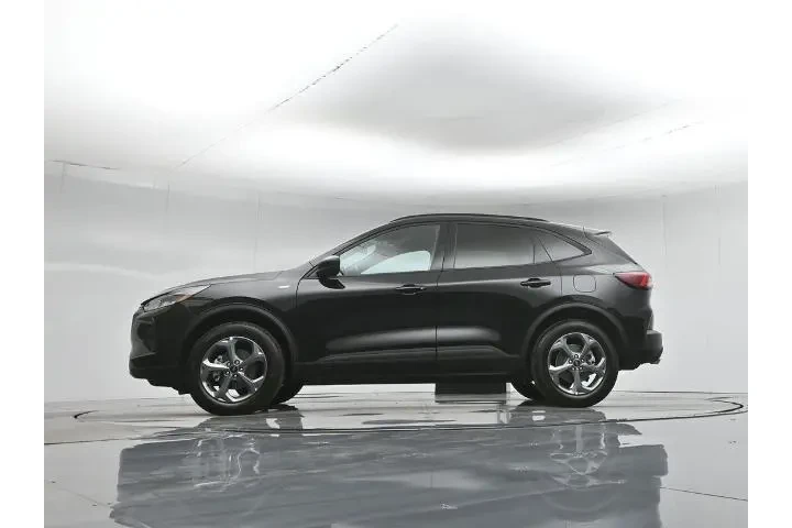 $26200 : Ford Escape 2025 AWD ST-Line image 7
