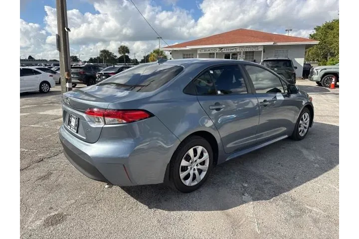 $19988 : Toyota Corolla 2025 LE 4dr S image 10