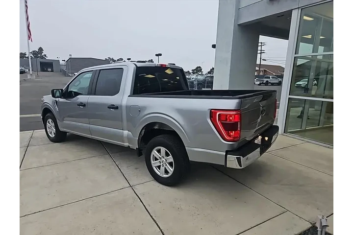 $32988 : Ford F-150 2023 4x2 XL 4dr S image 4
