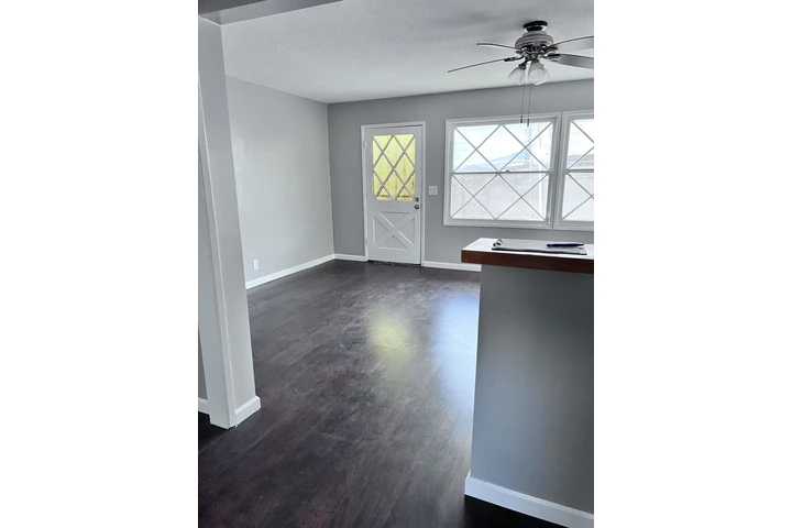 $2800 : Rento apartamento image 2