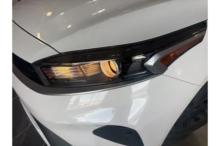 $17777 : Kia Forte 2024 LXS 4dr Sedan image 9