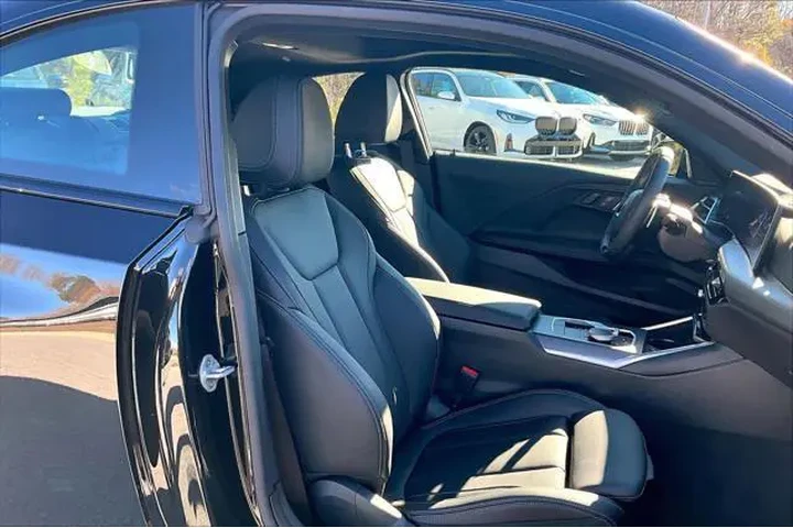 $38955 : BMW 2 Series 2025 AWD 230i x image 9