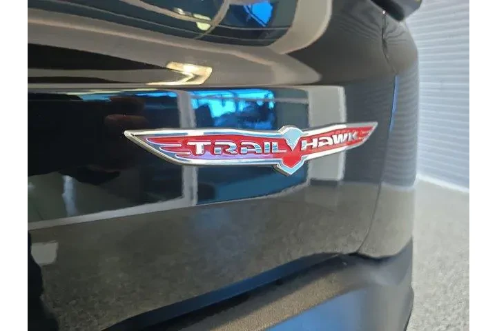 $25999 : Jeep Renegade 2023 4x4 Trail image 10