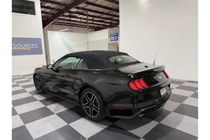 $17899 : Mustang 2020 image 5