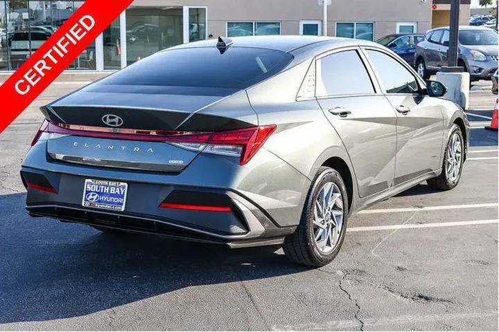 $18498 : Hyundai ELANTRA Hybrid 2024 image 6