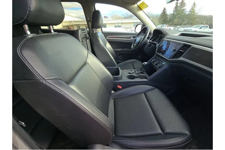 $16995 : 2019 Atlas V6 SE 4Motion image 7