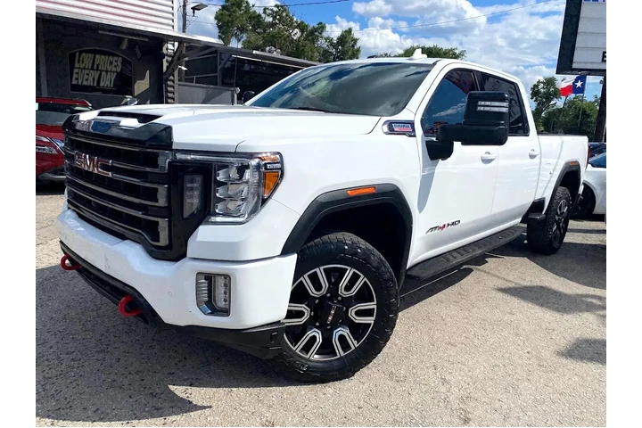 2022 GMC Sierra 2500HD AT4 Cr image 1